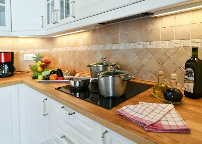 Vila Emilia Vizinada